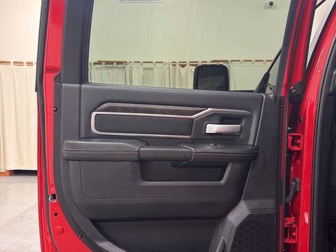 Used 2024 RAM 2500 Big Horn w/ Bed Utility Group image 25