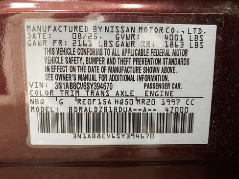 Certified 2025 Nissan Sentra SV FWD image 29