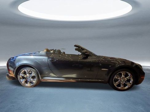 Used 2008 Lexus SC 430 Convertible image 3