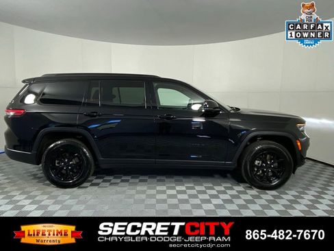 Used 2025 Jeep Grand Cherokee L Altitude AWD/4WD image 7