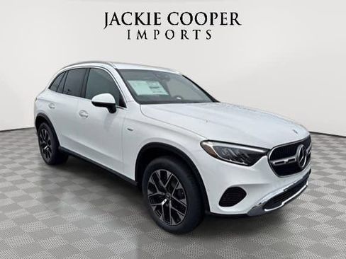New 2025 Mercedes-Benz GLC 350e 4MATIC image 5