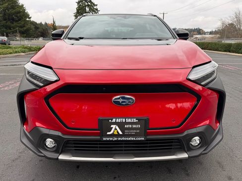 Used 2023 Subaru Solterra AWD image 3