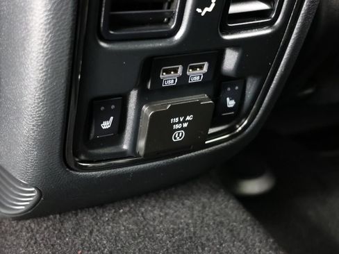 Used 2020 Dodge Durango R/T w/ Blacktop Package AWD/4WD image 32