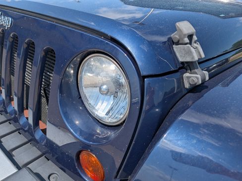 Used 2013 Jeep Wrangler Unlimited Sahara w/ Trailer Tow Group AWD/4WD image 6