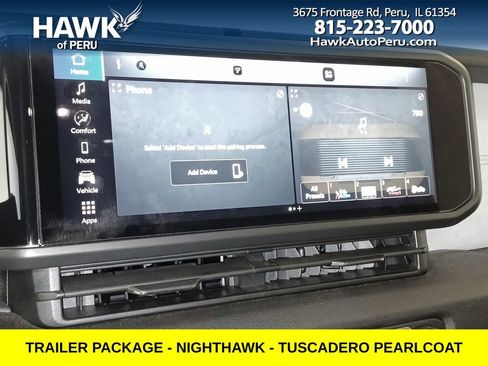 Used 2024 Jeep Gladiator Sport image 20