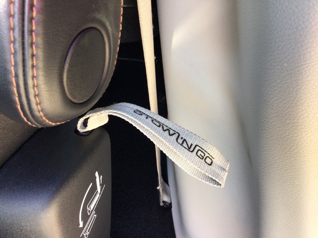 Used 2020 Chrysler Pacifica Touring-L FWD image 34