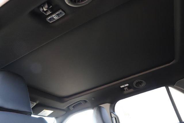 New 2027 Ford Explorer ST-Line AWD/4WD image 21