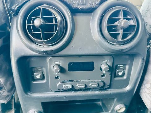 Used 2005 HUMMER H2 4D Sport Utility image 13