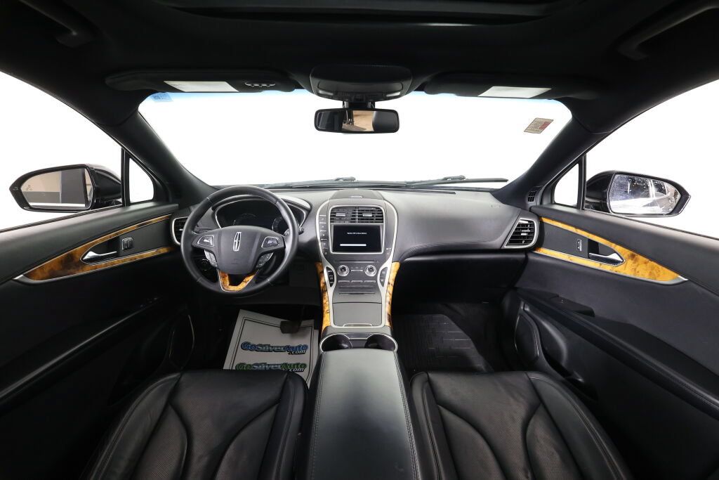 Used 2016 Lincoln MKX Reserve w/ Climate Package FWD image 28