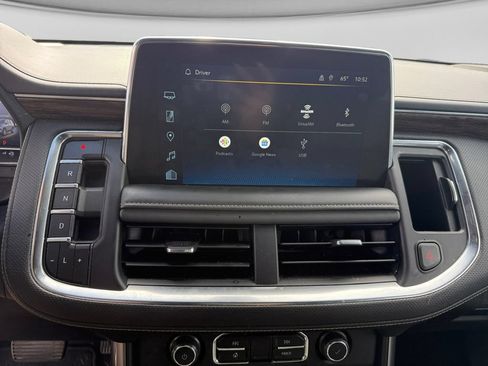 Used 2022 Chevrolet Suburban Premier AWD/4WD image 23