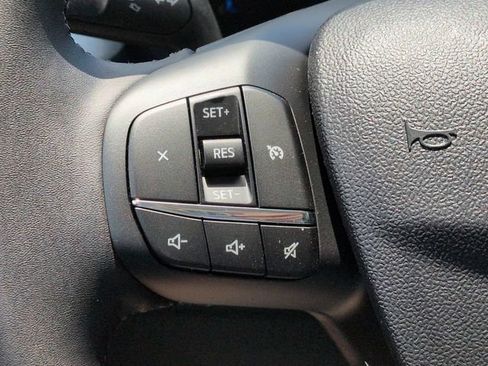 New 2026 Ford Maverick XLT w/ XLT Luxury Package FWD image 26