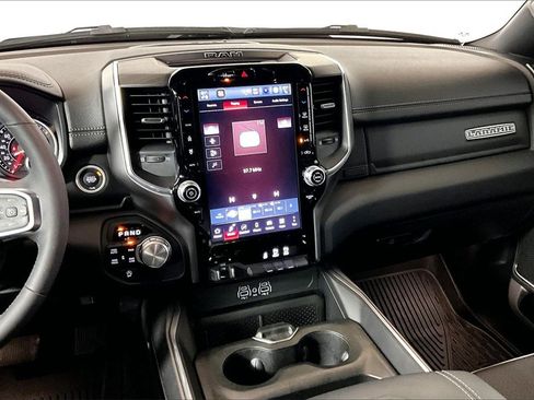 Used 2025 RAM 1500 Laramie w/ Laramie Southwest Edition image 5