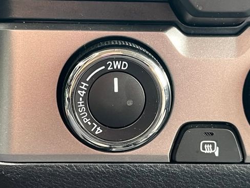 Used 2023 Toyota Tacoma SR AWD/4WD image 28