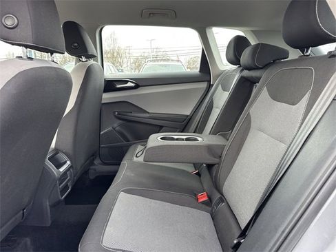 Used 2024 Volkswagen Taos S image 9