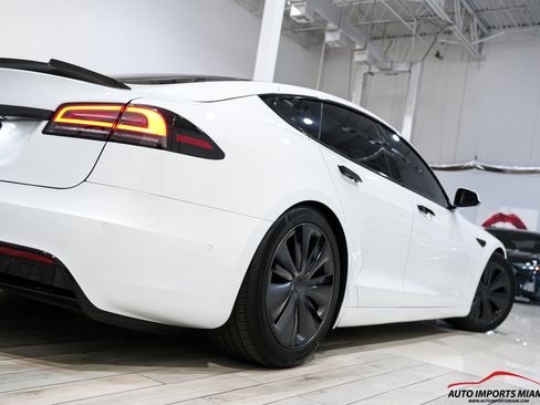 Used 2023 Tesla Model S Standard Range AWD/4WD image 34
