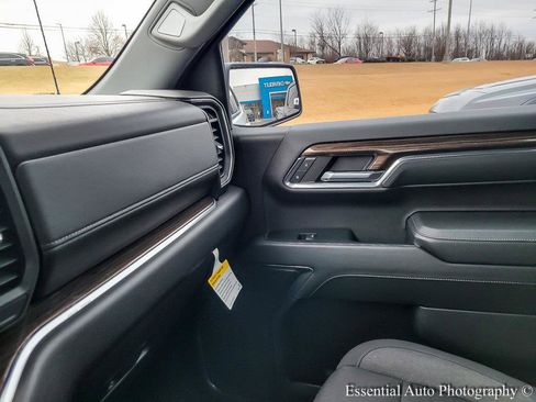 Certified 2024 Chevrolet Silverado 1500 LT image 25