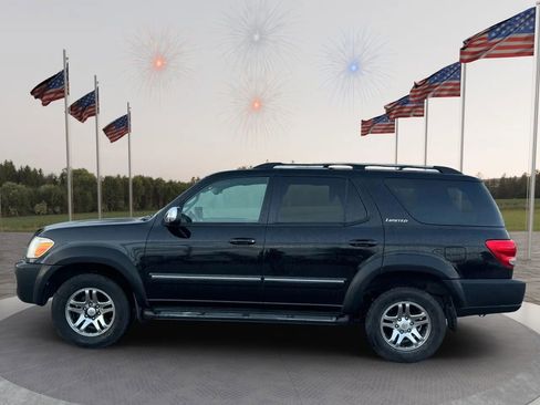 Used 2007 Toyota Sequoia Limited RWD image 9