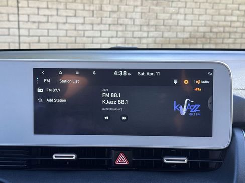 Used 2024 Hyundai Ioniq 5 SEL image 12