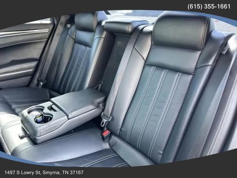 Used 2018 Chrysler 300 S w/ 300S Premium Group image 12