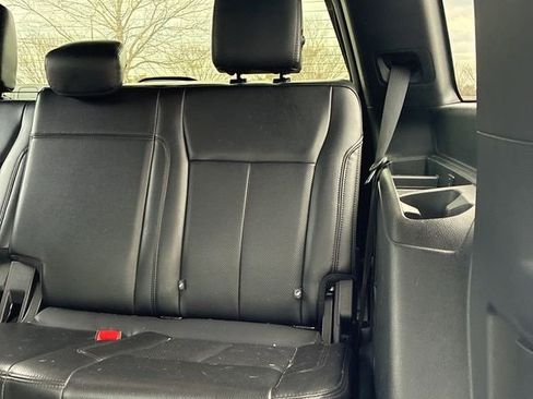 Used 2020 Ford Expedition XLT w/ Equipment Group 202A image 26