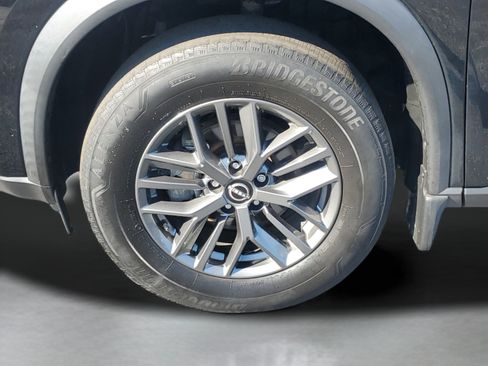 Used 2023 Nissan Rogue S FWD image 28