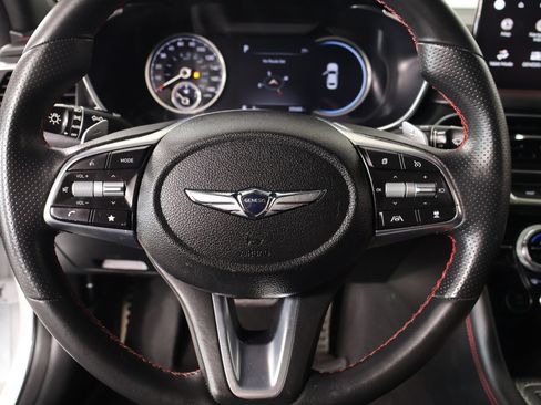 Used 2023 Genesis G70 2.0T w/ Sport Prestige Package RWD image 3