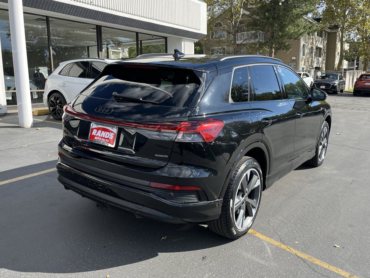 Used 2024 Audi Q4 e-tron Prestige w/ Black Optic Package AWD/4WD image 11