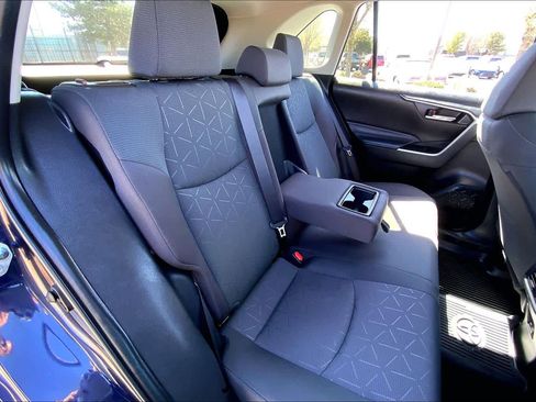 Used 2024 Toyota RAV4 XLE w/ Convenience Package image 19