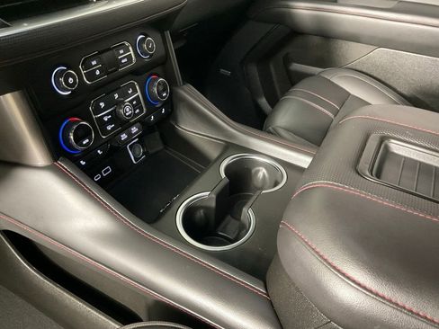 Used 2022 Chevrolet Tahoe RST w/ Luxury Package RWD image 20