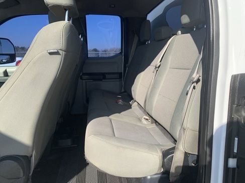 Used 2017 Ford F250 XL image 19