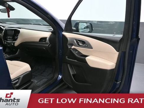 Used 2022 Chevrolet Traverse LS AWD/4WD image 13