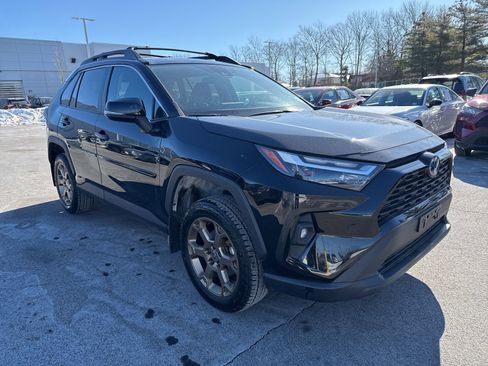 Used 2023 Toyota RAV4 AWD Hybrid image 3