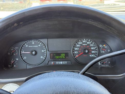 Used 2006 Ford F250 XL image 30