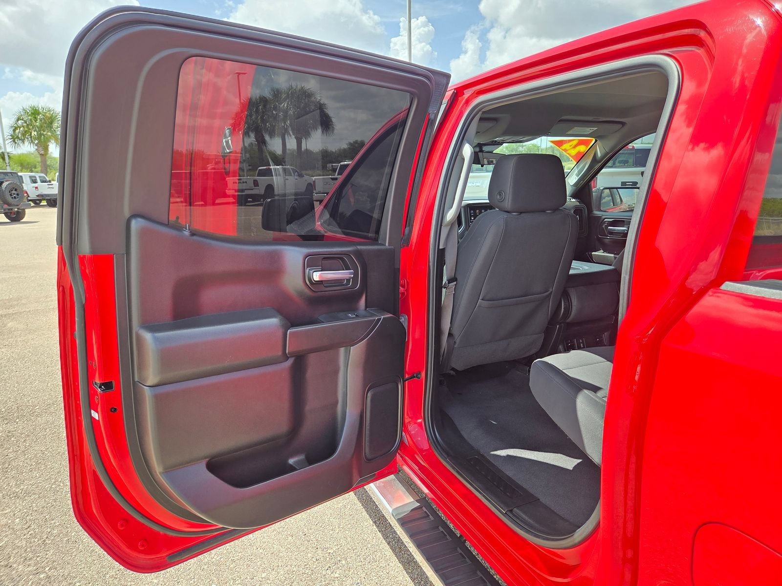 Used 2024 Chevrolet Silverado 1500 Custom w/ LPO, Dark Essentials Package RWD image 16