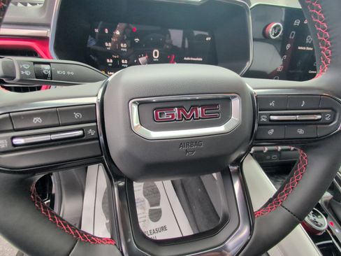 New 2026 GMC Canyon AT4X w/ AT4X AEV Edition image 23