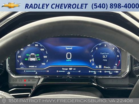 Used 2025 Chevrolet Silverado 2500 LT w/ Convenience Package image 9