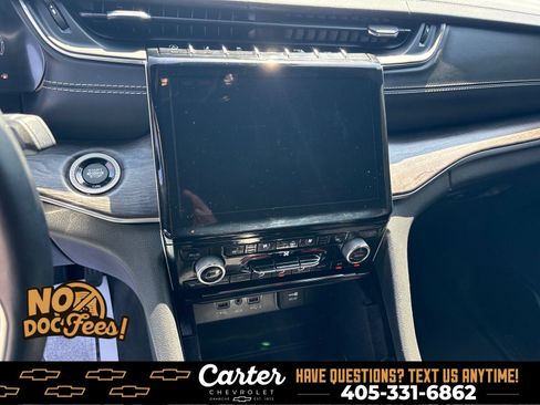 Used 2022 Jeep Grand Cherokee Overland RWD image 21
