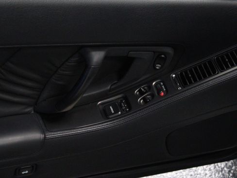 Used 1993 Acura NSX image 32