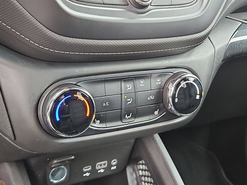 Used 2022 Chevrolet TrailBlazer ACTIV image 18