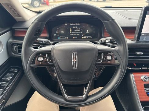 Used 2022 Lincoln Aviator Reserve w/ Equipment Group 201A image 14