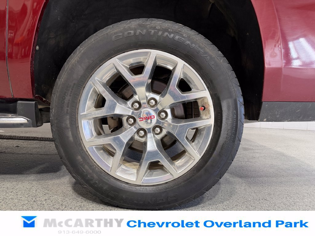 Used 2017 GMC Yukon XL SLE w/ SLE Value Package RWD image 30