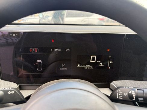 Certified 2026 Nissan Kicks SV w/ Charging Package FWD image 8