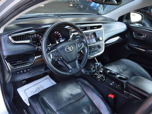 Used 2014 Toyota Avalon Limited FWD image 13