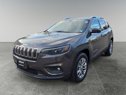 Used 2019 Jeep Cherokee Latitude Plus w/ Comfort/Convenience Group