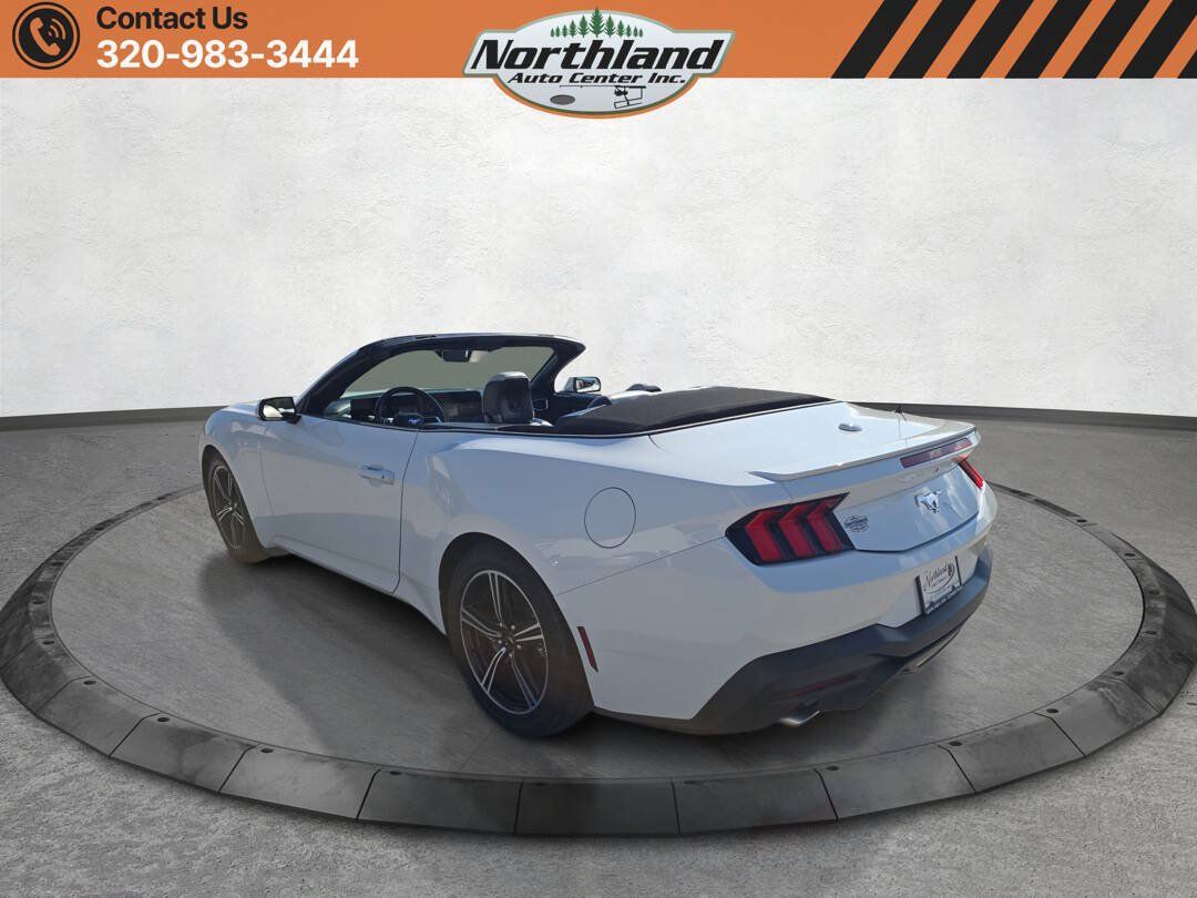 Used 2024 Ford Mustang Premium RWD image 7