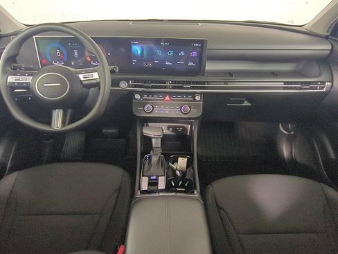 Used 2025 Hyundai Tucson SE FWD image 17