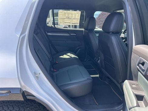 New 2026 GMC Terrain AT4 w/ Convenience Package III AWD/4WD image 13