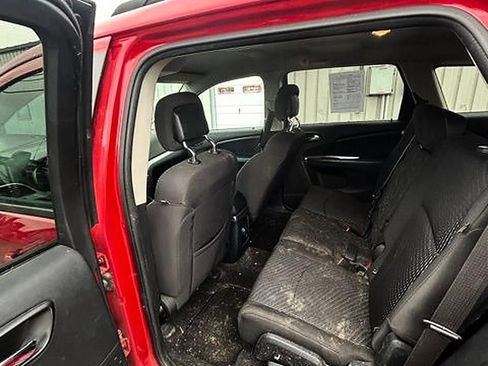 Used 2018 Dodge Journey SE image 7