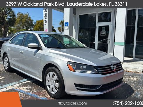 Used 2015 Volkswagen Passat 1.8T S image 3
