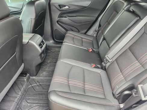 Used 2023 Chevrolet Equinox RS w/ LPO, Floor Liner Package image 31